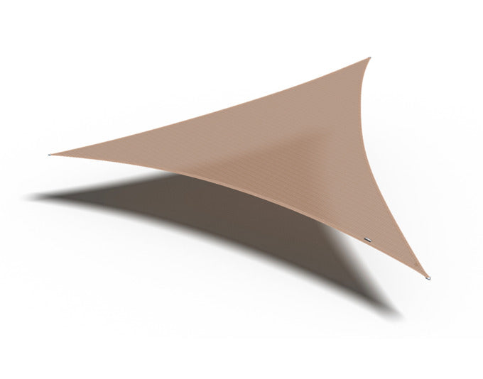 PLATINUM SUN & SHADE Sonnensegel Coolfit Triangle sand 500x500x500 cm in präsentiert im Onlineshop von KAQTU Design AG. Sonnenschirm ist von PLATINUM SUN & SHADE