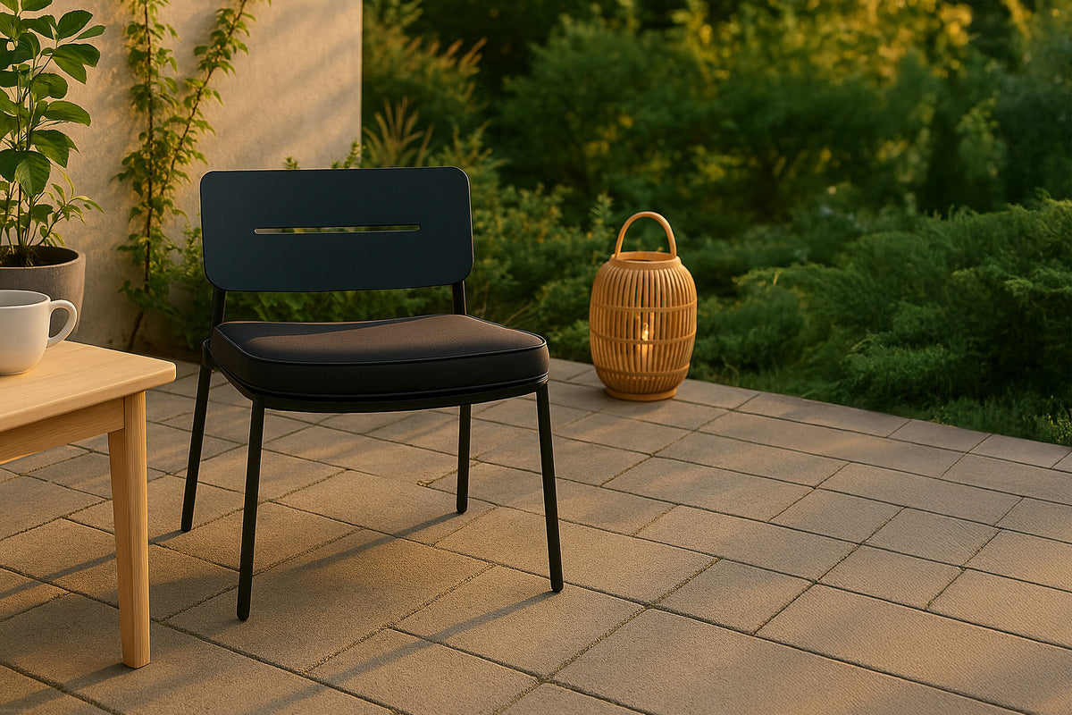 Lina Sessel in Schwarz präsentiert im Onlineshop von KAQTU Design AG. Outdoor-Sessel ist von Venture Home