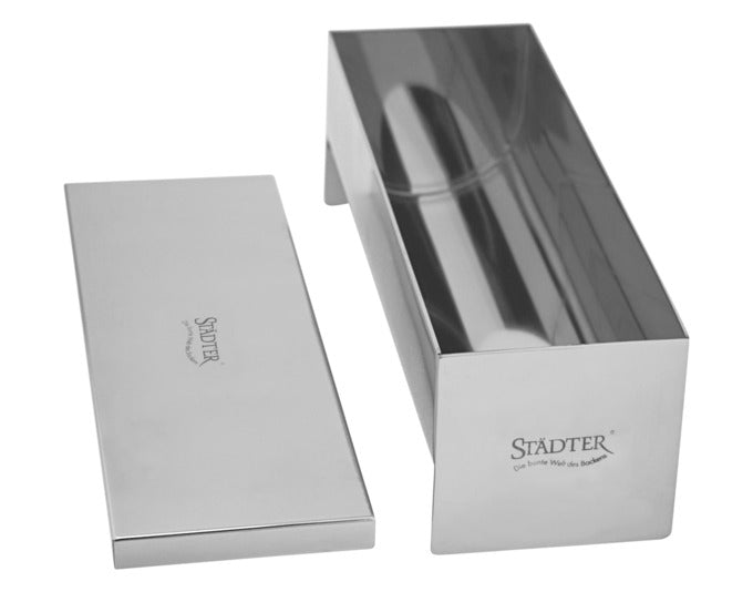 STÄDTER Pasteten-/Terrinenform Halbrund mit Deckel 23x7.5x7.5 cm Edelstahl in  präsentiert im Onlineshop von KAQTU Design AG. Backform / Backblech ist von STÄDTER