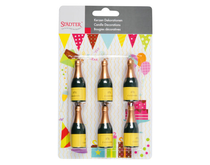 Verleihen Sie Ihrer Torte mit den STÄDTER Sektflaschen-Kerzen (5.5 cm, 6-teilig) eine festliche Note. Ideal für Geburtstagsfeiern und Jubiläen!