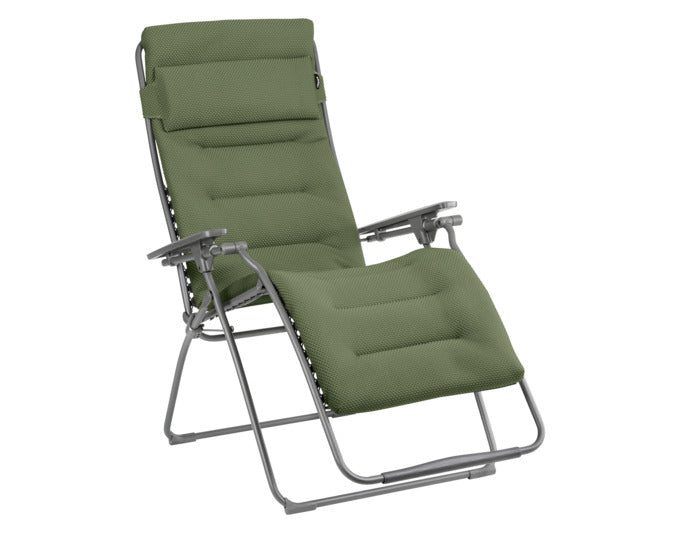 LAFUMA Relaxsessel Futura BeComfort® XL olive Gestell titane in präsentiert im Onlineshop von KAQTU Design AG. Liegestuhl ist von LAFUMA