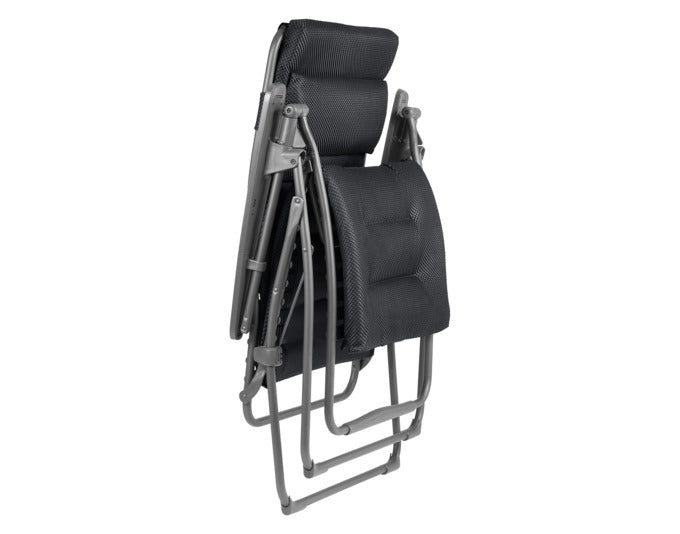 Erleben Sie ultimativen Komfort mit dem LAFUMA Relaxsessel Futura BeComfort® XL in Dunkelgrau. Ideal für drinnen und draußen, bietet er ergonomische Entspannung und stilvolles Design.