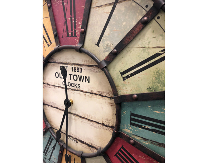 Entdecken Sie die TFA Wanduhr Vintage Old Town XXL – ein stilvolles, nostalgisches Highlight für Ihr Zuhause mit antikem Design und hochwertiger Verarbeitung.