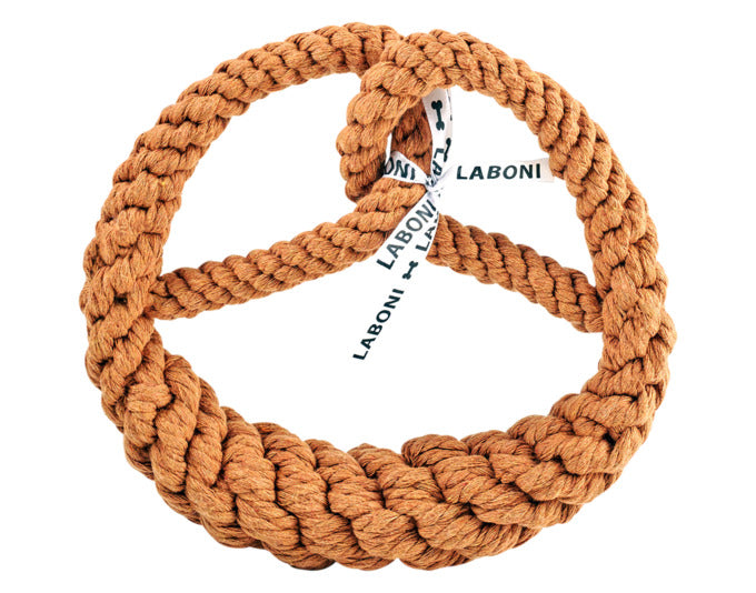 LABONI Spielzeug Britta Brezel in präsentiert im Onlineshop von KAQTU Design AG. Hundebedarf ist von LABONI