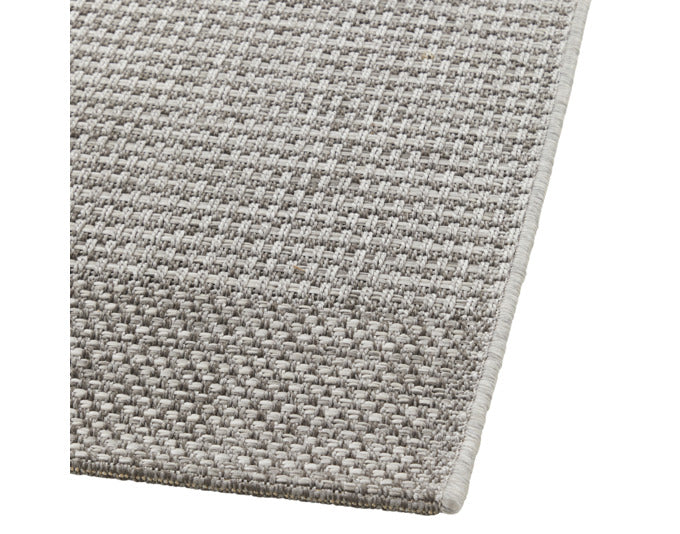 Verleihen Sie Ihrem Außenbereich mit dem LAFUMA Aussenteppich Melya in sonora grau (340x240 cm) einen stilvollen Akzent. UV-beständig und pflegeleicht!