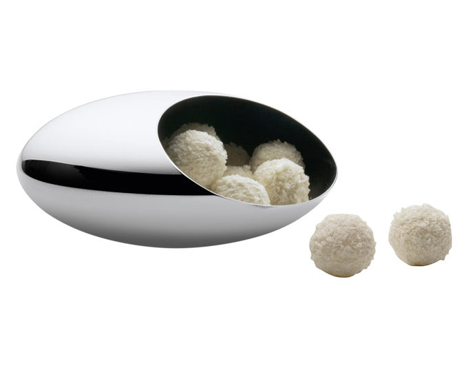 Entdecken Sie die PHILIPPI Schale Cocoon Inox (ø 16x8 cm) – ein elegantes Designstück aus Edelstahl, ideal für Obst, Snacks und Dekoration.