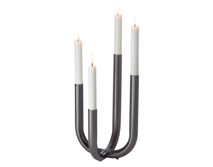 PHILIPPI Kerzenhalter Festive Inox 20x20x30 cm schwarz in präsentiert im Onlineshop von KAQTU Design AG. Kerzenständer ist von PHILIPPI