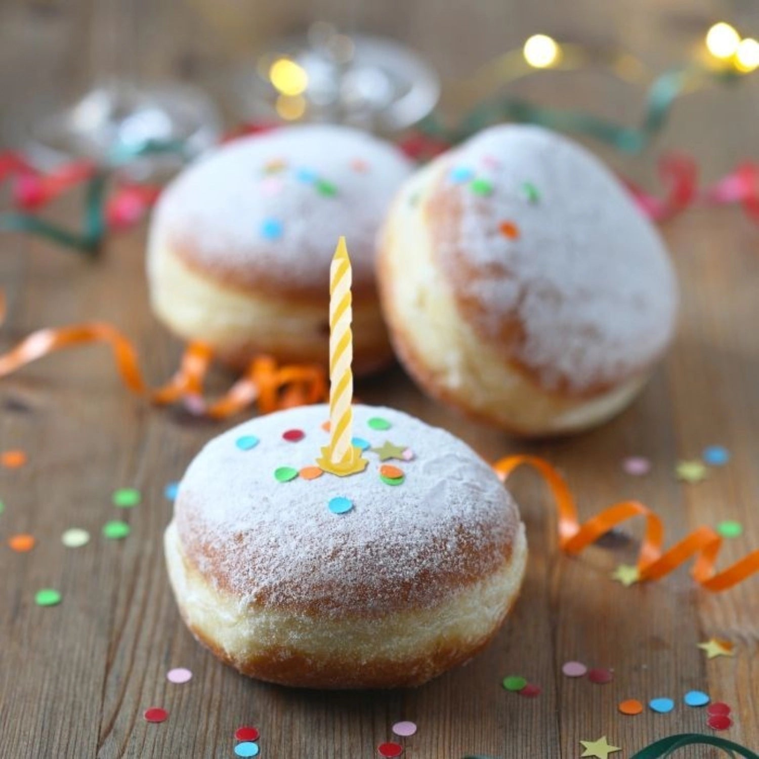 24-tlg. Set Geburtstags- und Partykerzen