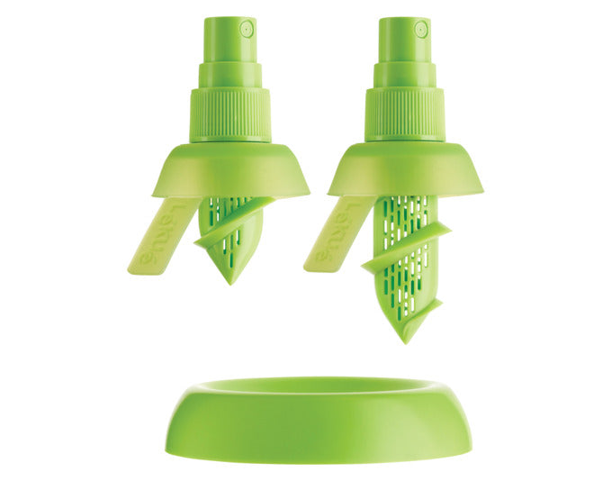 LÉKUÉ Zitrussprüher 2er Set Silikon grün in präsentiert im Onlineshop von KAQTU Design AG. Barzubehör ist von LEKUE
