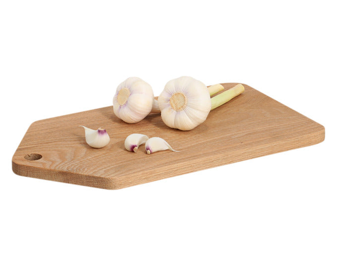 Entdecken Sie das ZELLER Schneidbrett aus Eiche (36x20x1.5 cm) – stilvoll, robust und ideal für Ihre Küchenarbeiten. Perfekt zum Schneiden und Servieren!