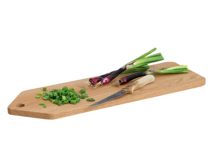 Entdecken Sie das ZELLER Schneidbrett aus Eiche (47.5x15x1.5 cm) – stilvoll, robust und ideal für Ihre Küchenbedürfnisse. Perfekt zum Schneiden und Servieren!