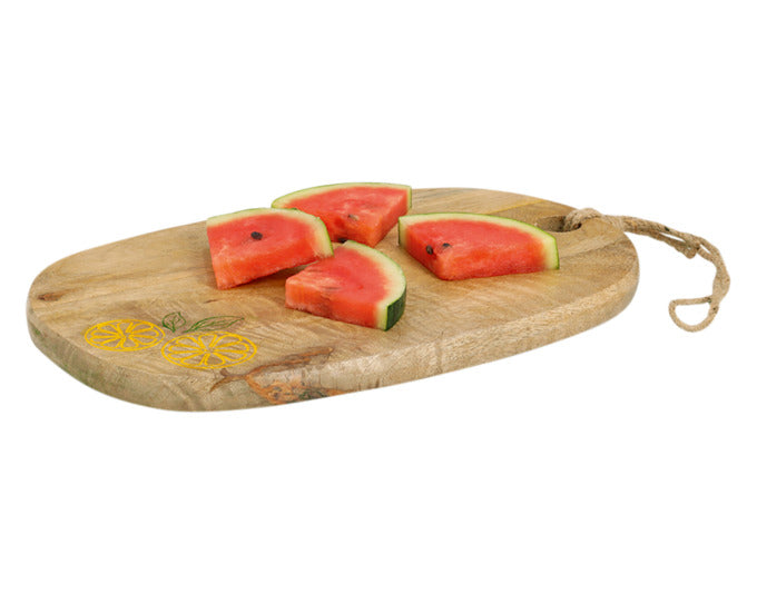 Entdecken Sie das ZELLER Servier- und Schneidbrett Lemon aus hochwertigem Mangoholz. Mit frischem Design und nachhaltiger Qualität ist es ideal für Ihre Küche.