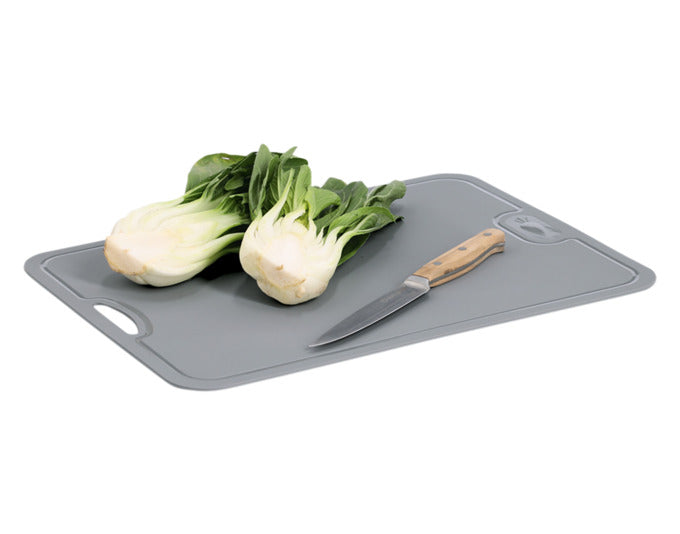 Entdecken Sie die ZELLER Schneidmatte aus robustem Kunststoff (39x28x0.3 cm) – ideal für hygienisches Schneiden und einfache Reinigung in Ihrer Küche.