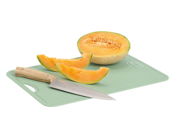 Entdecken Sie die ZELLER Schneidmatte in Salbei – ideal für hygienisches Schneiden in der Küche. Flexibel, platzsparend und langlebig!