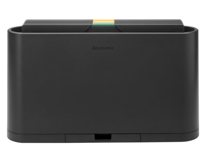 Praktisches BRABANTIA Schneidbrett-Set Tasty+ in Dunkelgrau, ideal für vielseitiges Schneiden und hygienisches Arbeiten in der Küche.