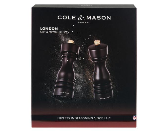 Entdecken Sie das COLE & MASON Pfeffer-/Salzmühlen Set London aus edlem Buchenholz in Dunkelbuche. Stilvolles Design, präzise Mahlwerke und einfache Pflege für Ihre Küche.