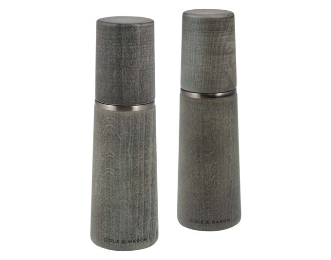 COLE&MASON Pfeffer-/Salzmühlen Set Marlow Buche grau 18.5x6x6 cm in präsentiert im Onlineshop von KAQTU Design AG. Salz & Pfeffer ist von COLE & MASON