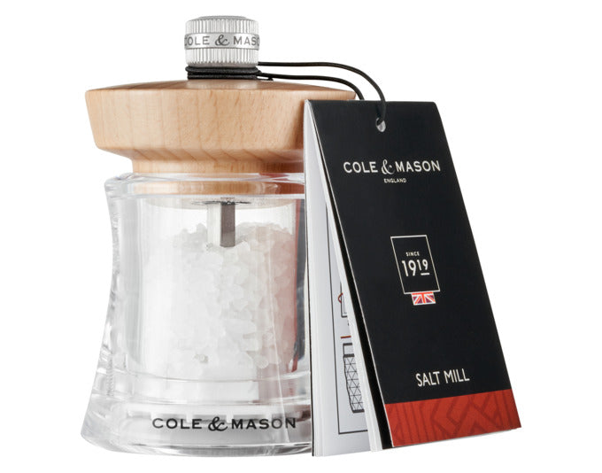 Entdecken Sie die stilvolle COLE & MASON Salzmühle Holborn aus Acryl und Buche. Hochwertiges Design trifft auf präzises Mahlen für Ihre Küche.
