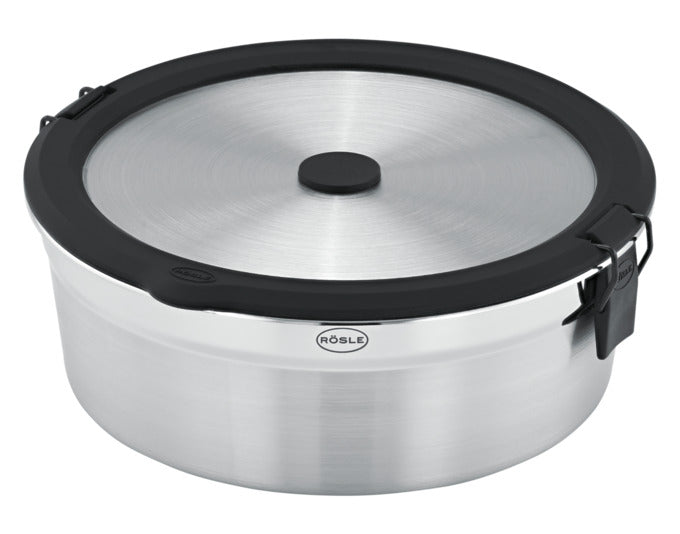 Die RÖSLE Dose Flexx 2Go rund inox 0.8 l bietet stilvolle Aufbewahrung und Transport für Ihre Speisen. Hochwertiger Edelstahl, vielseitig einsetzbar und langlebig.