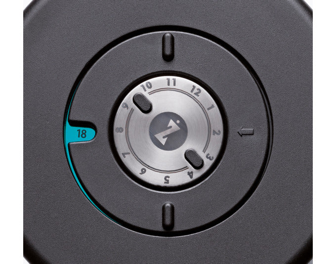 Entdecken Sie die ZASSENHAUS Frischhaltedose Aroma 500 g – die perfekte Kombination aus modernem Design und innovativer Frischhaltung für Ihre Lebensmittel.