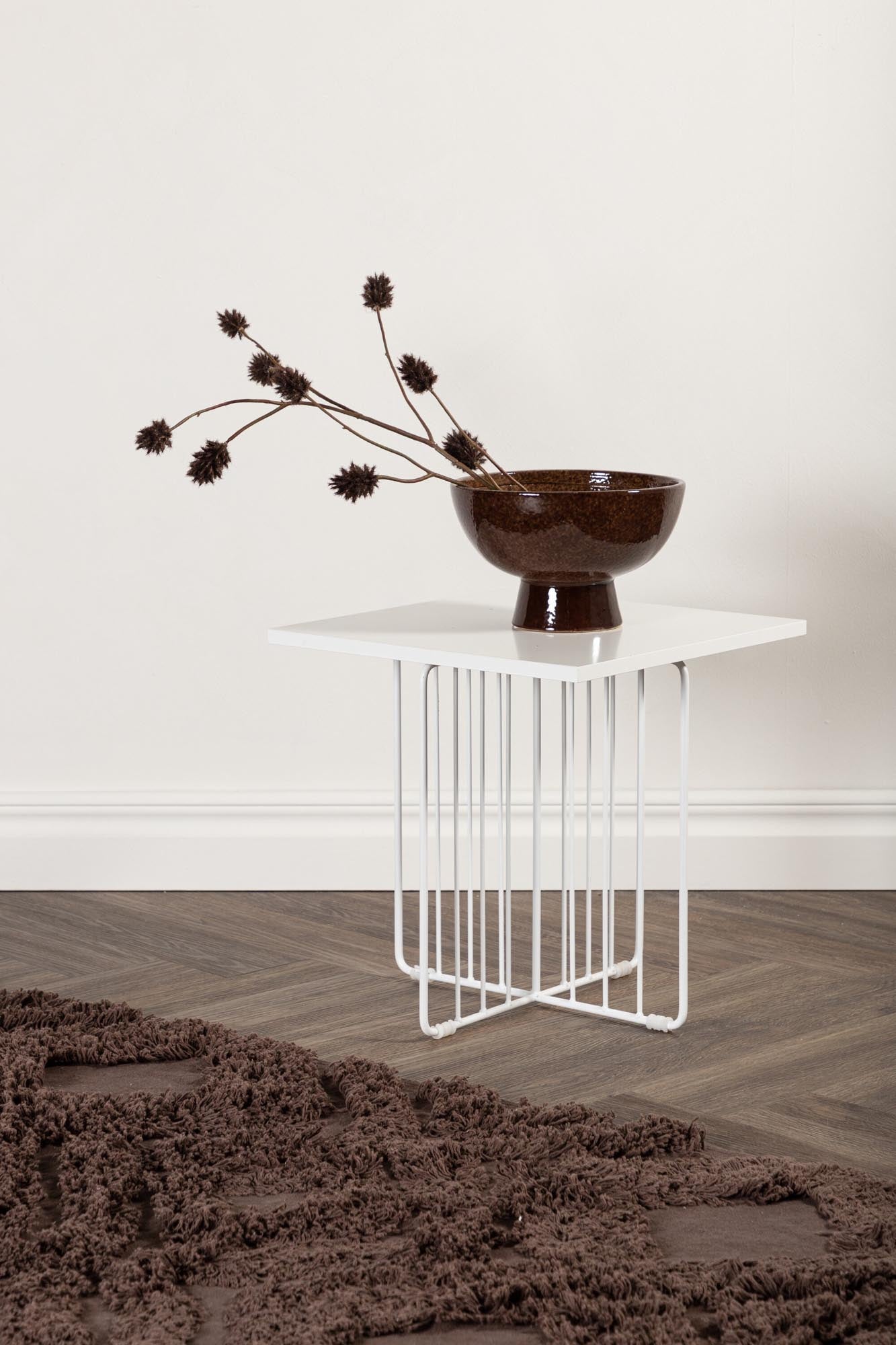 Dayton Coffee Tisch in Weiss präsentiert im Onlineshop von KAQTU Design AG. Beistelltisch ist von Venture Home