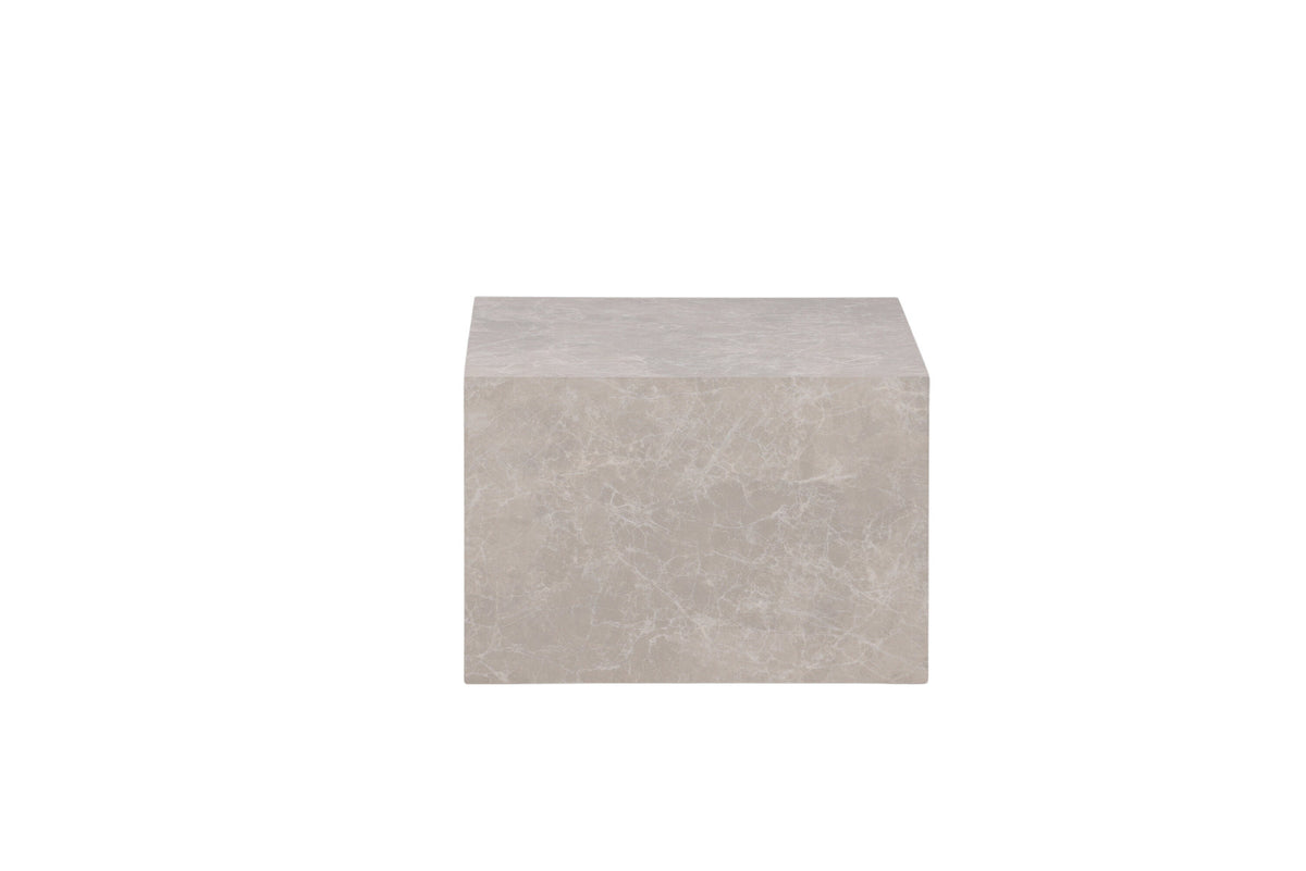 York Coffee Tisch Low in Beige präsentiert im Onlineshop von KAQTU Design AG. Beistelltisch ist von Venture Home