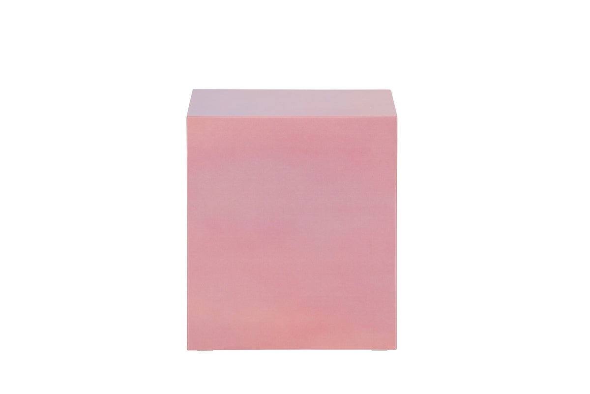 York Couchtisch in Pink präsentiert im Onlineshop von KAQTU Design AG. Couchtisch ist von Venture Home