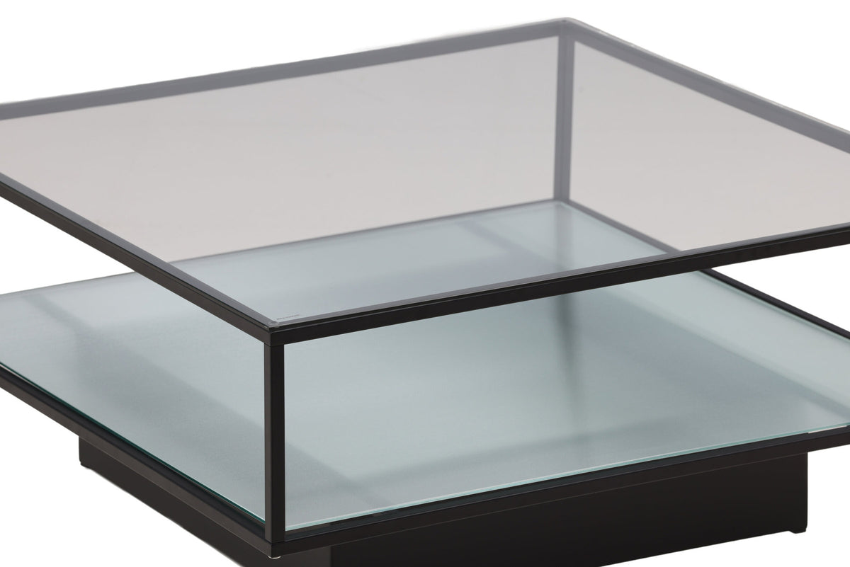Maglehem Beistelltisch in Schwarz präsentiert im Onlineshop von KAQTU Design AG. Beistelltisch ist von Furniture Fashion