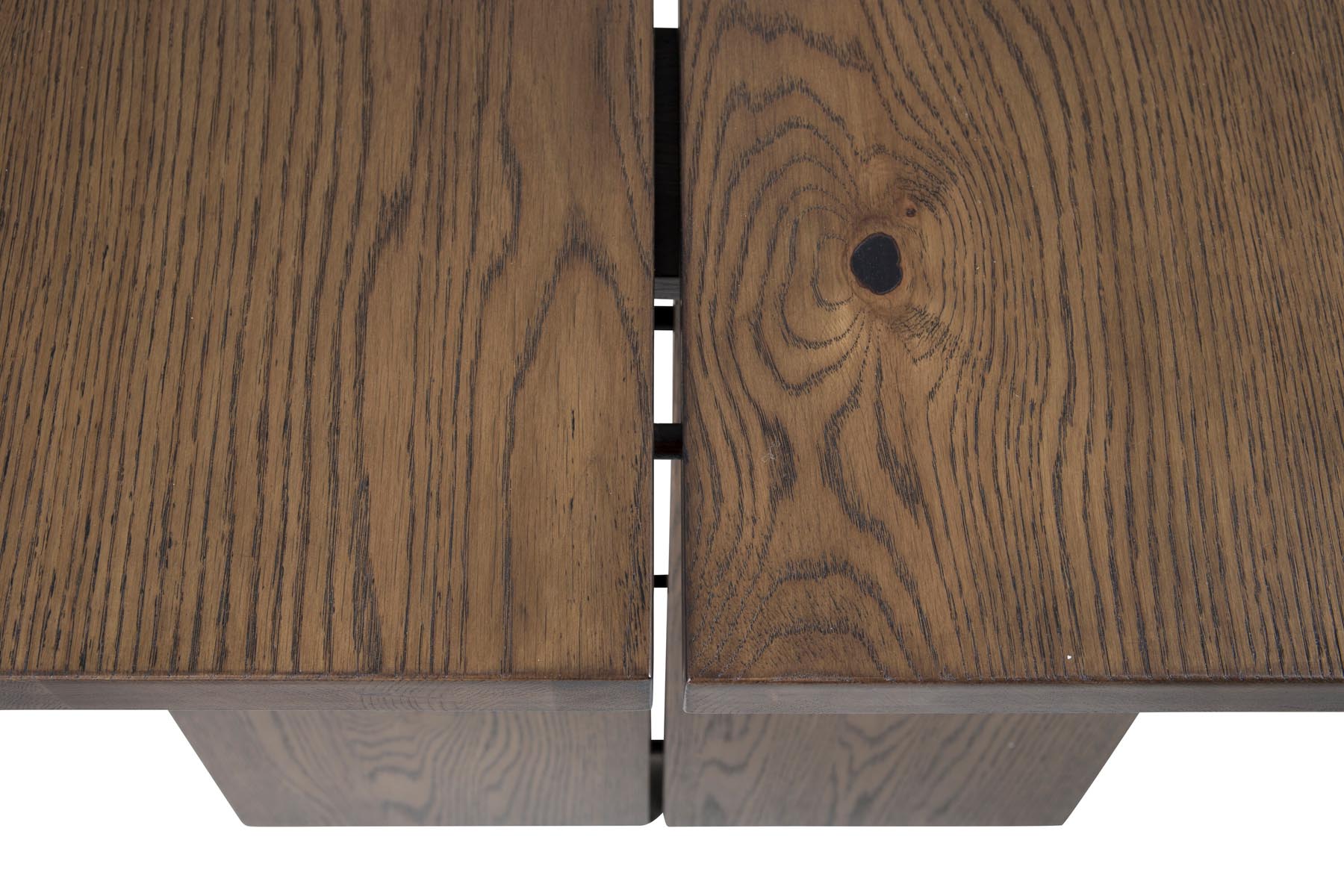 Logger Esstisch in Natur präsentiert im Onlineshop von KAQTU Design AG. Esstisch ist von Venture Home