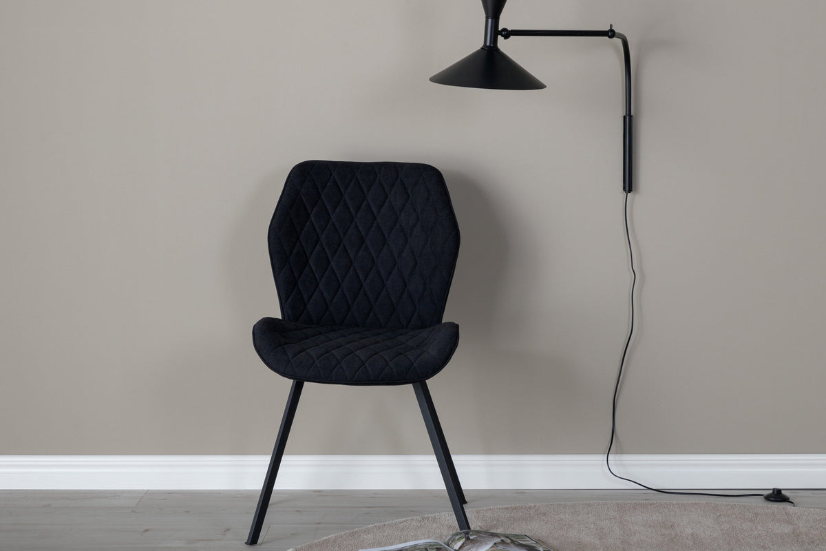 Gemma Stuhl in Schwarz präsentiert im Onlineshop von KAQTU Design AG. Stuhl ist von Venture Home