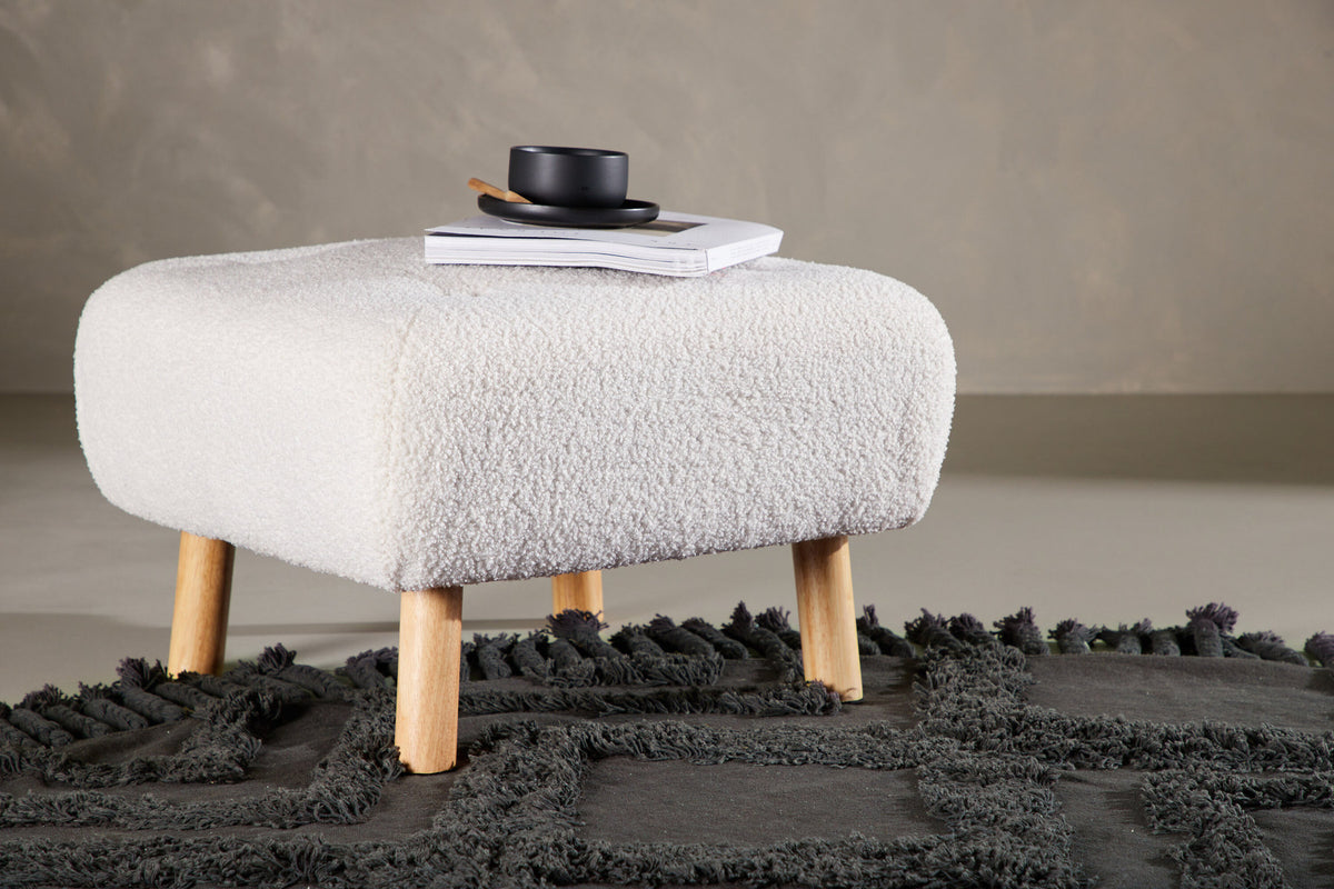 Salina Ottomane / Pouf in Weiss präsentiert im Onlineshop von KAQTU Design AG. Ottoman ist von Venture Home