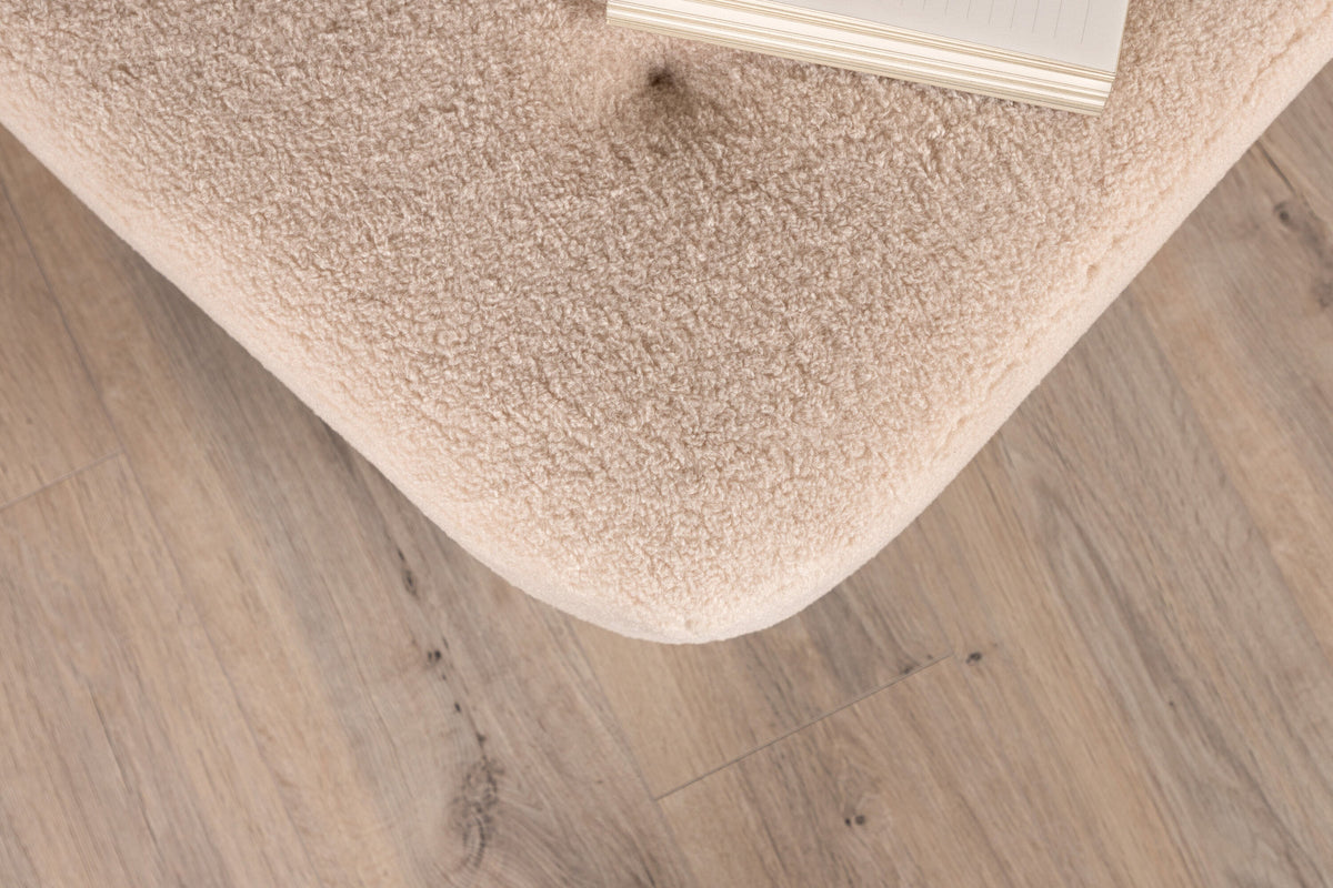 Salina Ottomane / Pouf in Weiss präsentiert im Onlineshop von KAQTU Design AG. Pouf ist von Venture Home