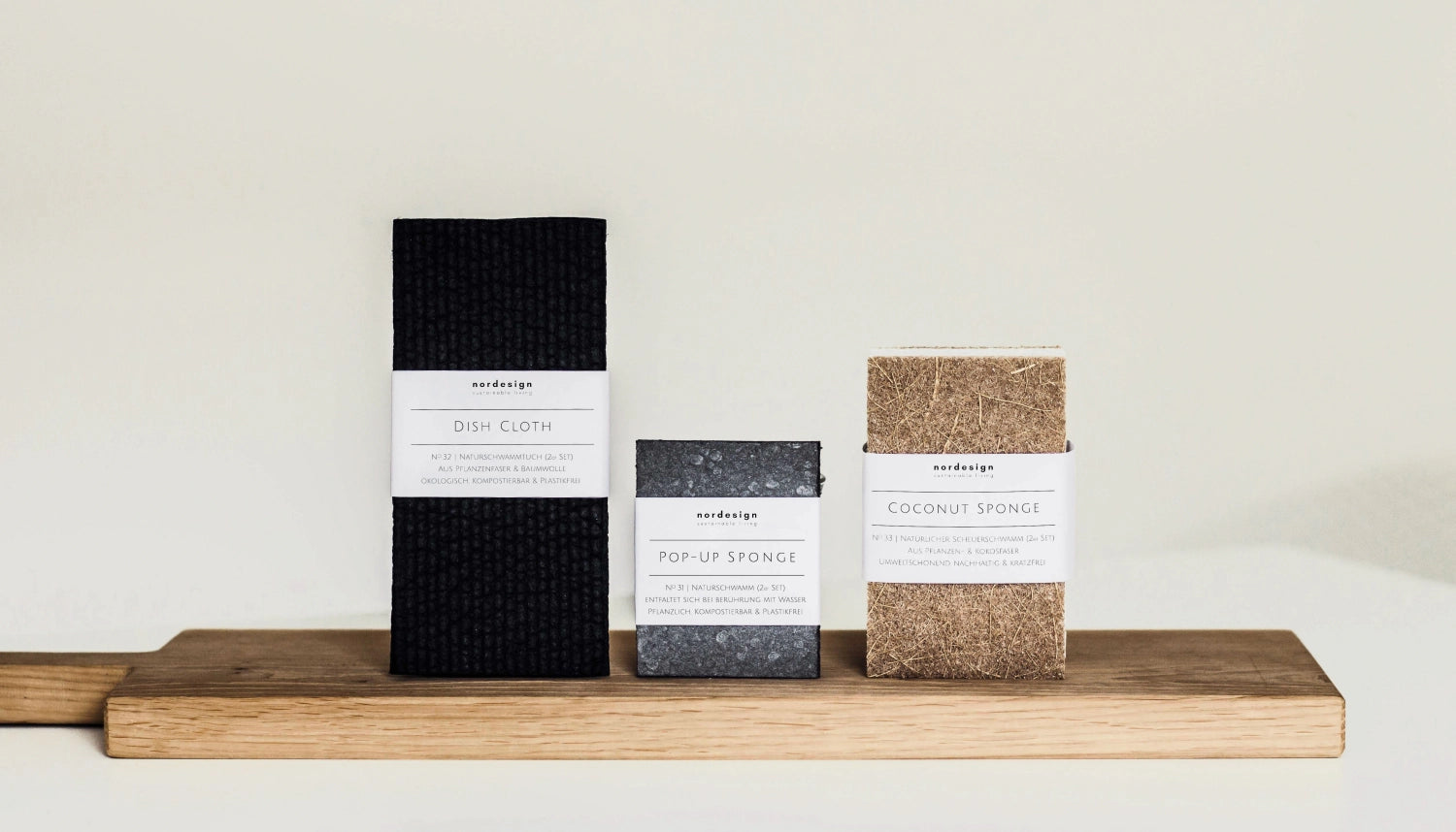 Praktisches 2er Set Dish Cloth Naturschwammtuch in elegantem Schwarz. Umweltfreundlich, waschbar und perfekt für alle Küchenreinigungen.