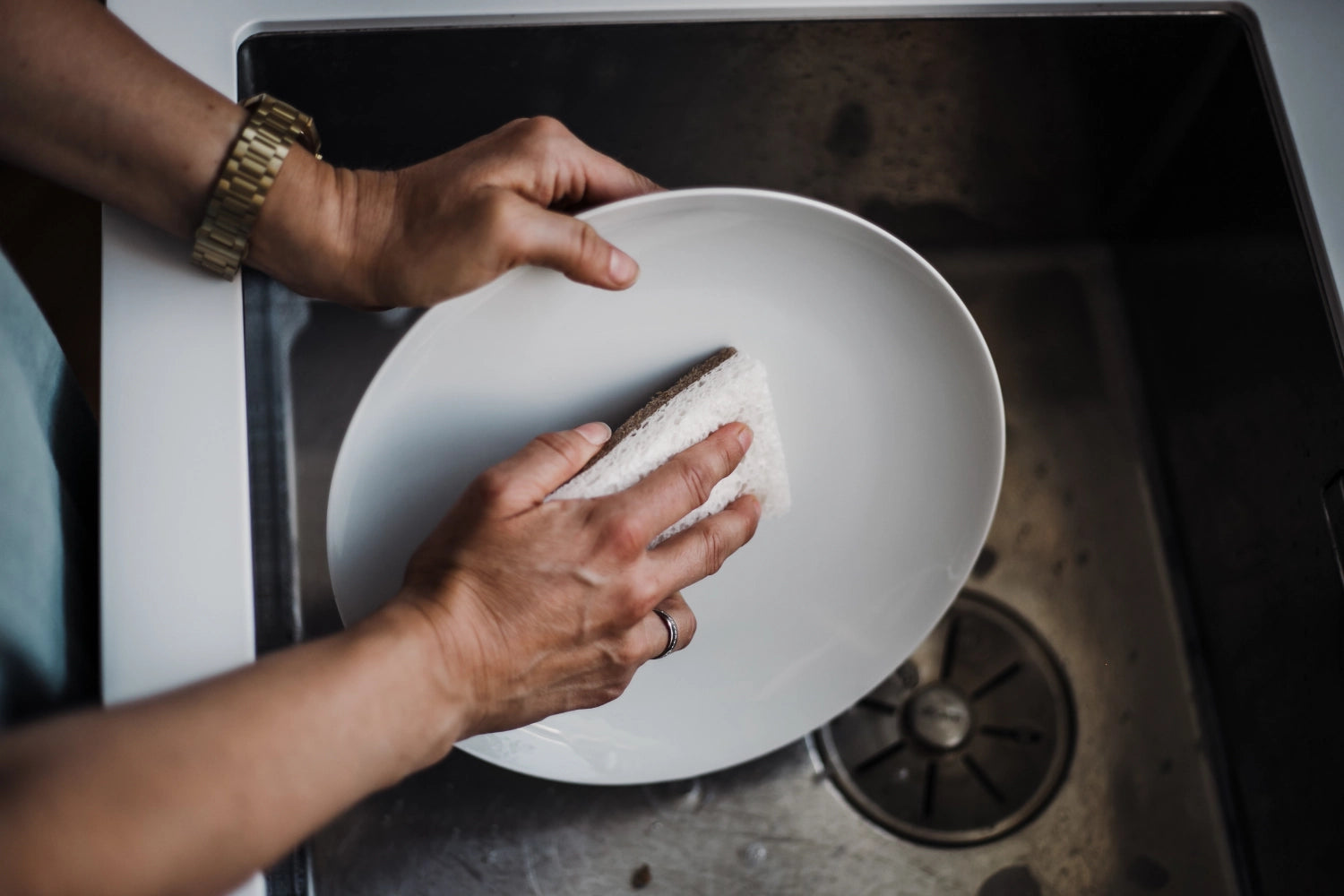 Entdecken Sie den 2er Set Kokos-Schwamm von Nordesign – die nachhaltige Wahl für eine umweltbewusste Reinigung in Ihrem Zuhause!