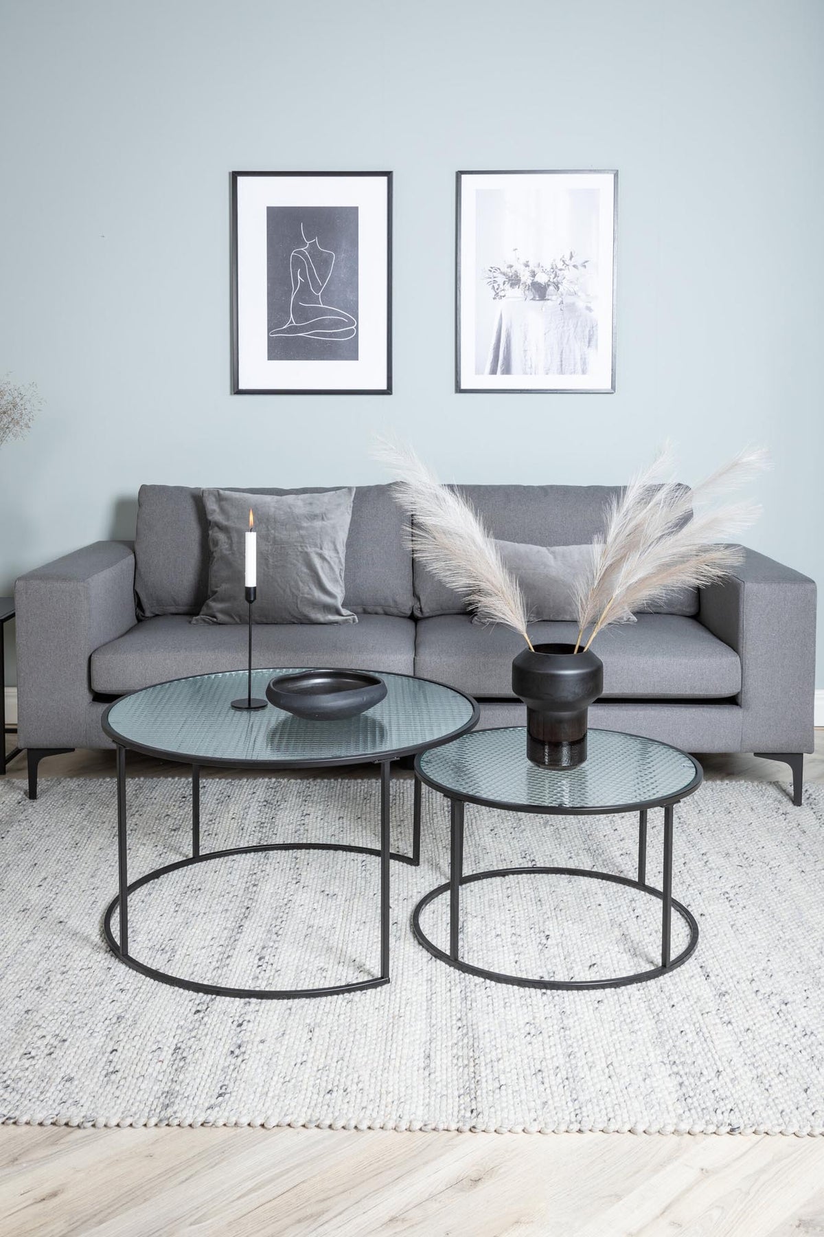 Bolero Sofa in Grau präsentiert im Onlineshop von KAQTU Design AG. 3er Sofa ist von Venture Home
