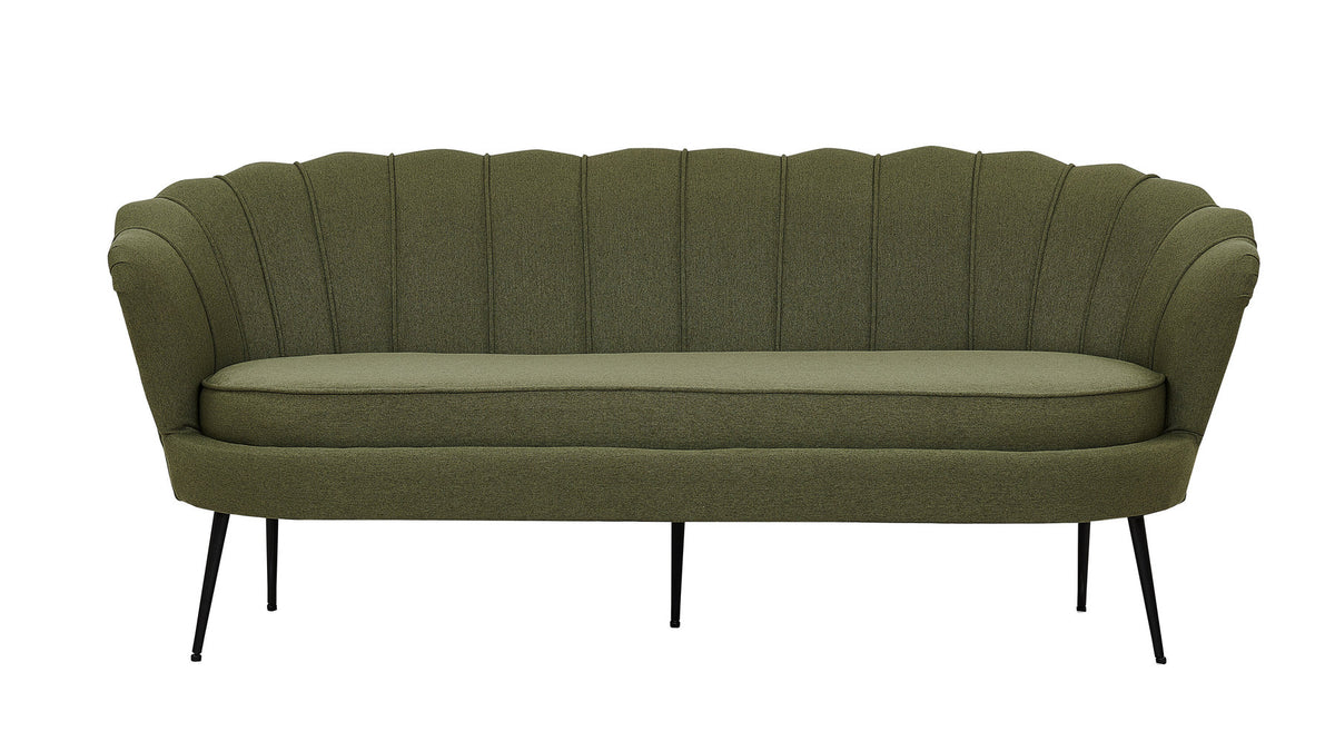 Calais Sofa in Grün präsentiert im Onlineshop von KAQTU Design AG. 3er Sofa ist von Venture Home