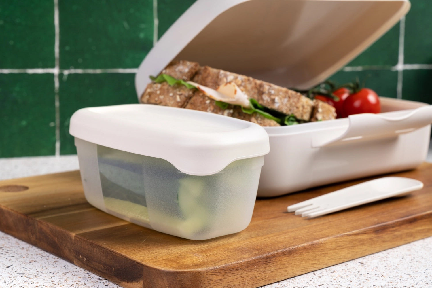 Amuse Basic Brunch Salad Box & Spork 210x156x71mm Beige