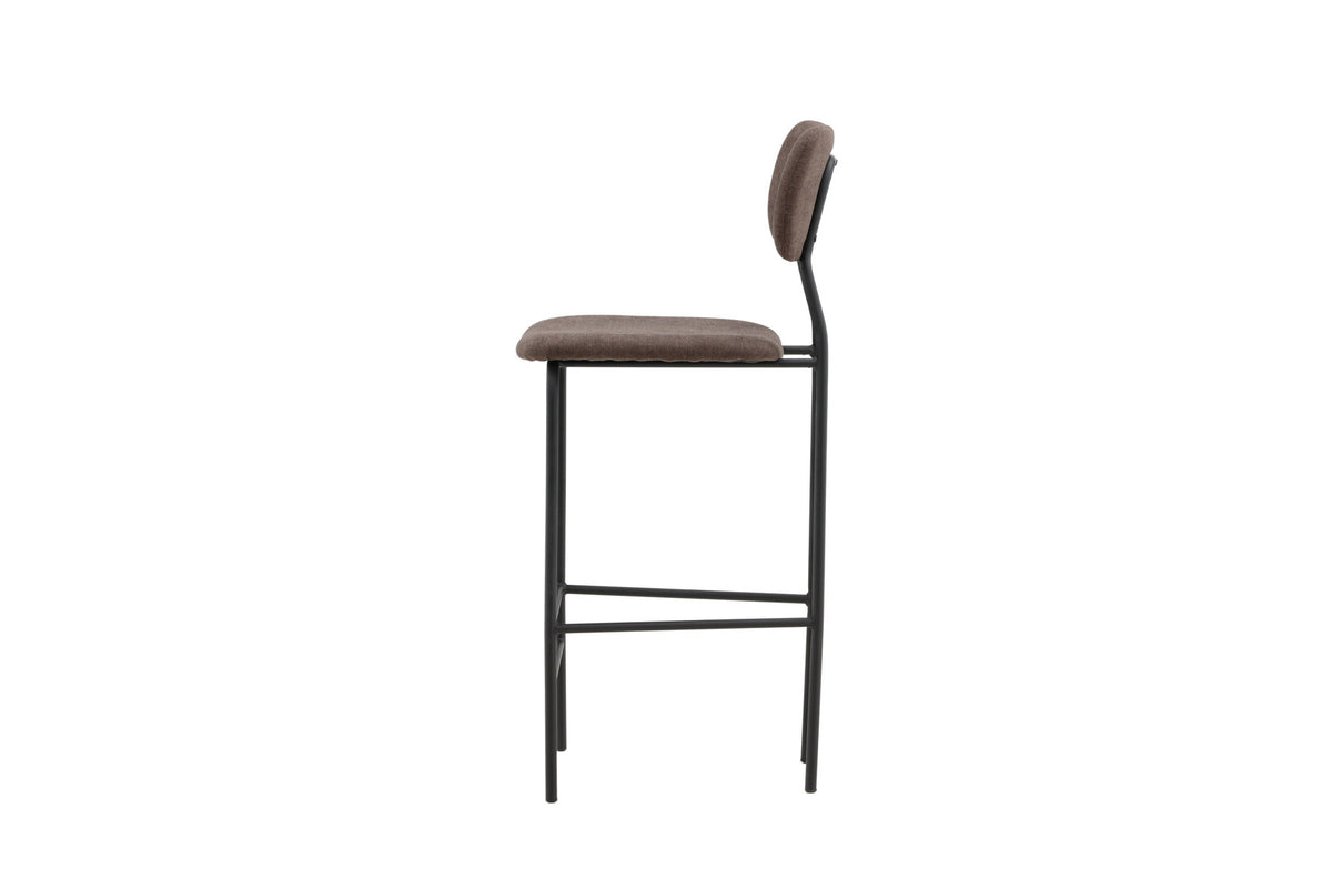 Ralf Barstuhl in Braun präsentiert im Onlineshop von KAQTU Design AG. Barstuhl ist von Venture Home