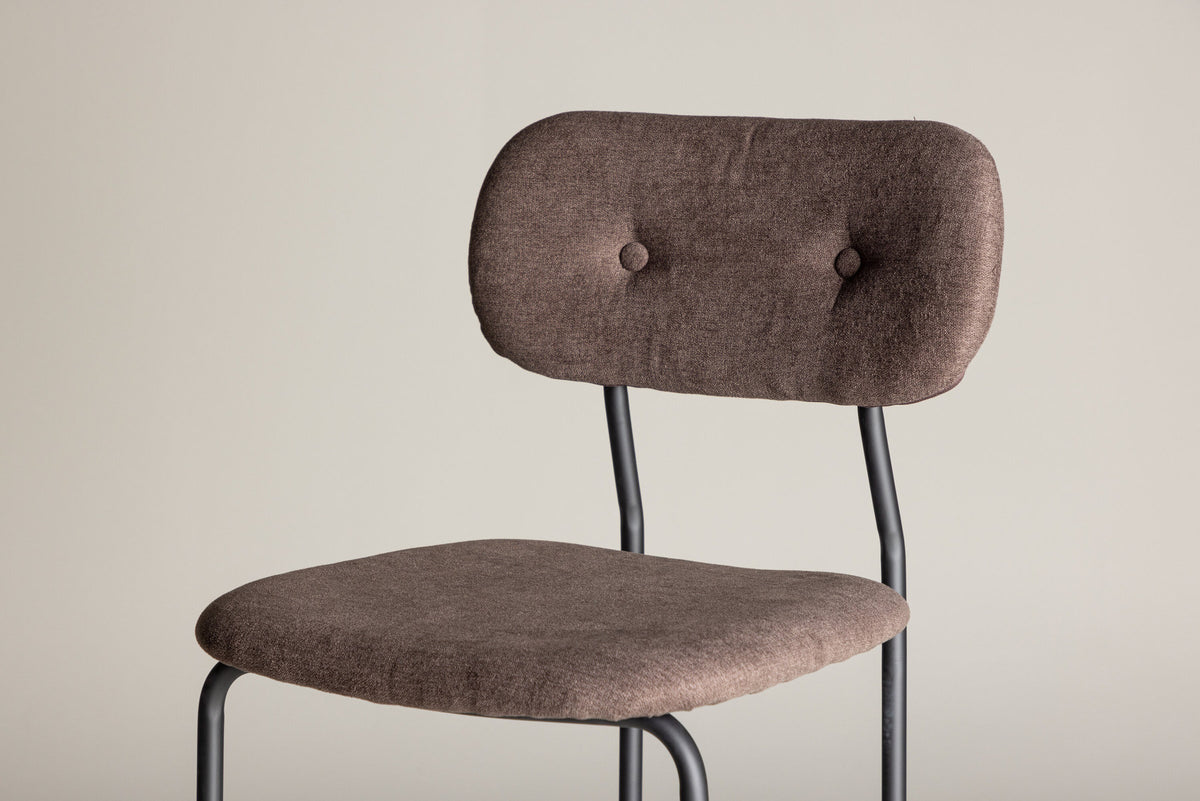 Ralf Barstuhl in Braun präsentiert im Onlineshop von KAQTU Design AG. Barstuhl ist von Venture Home