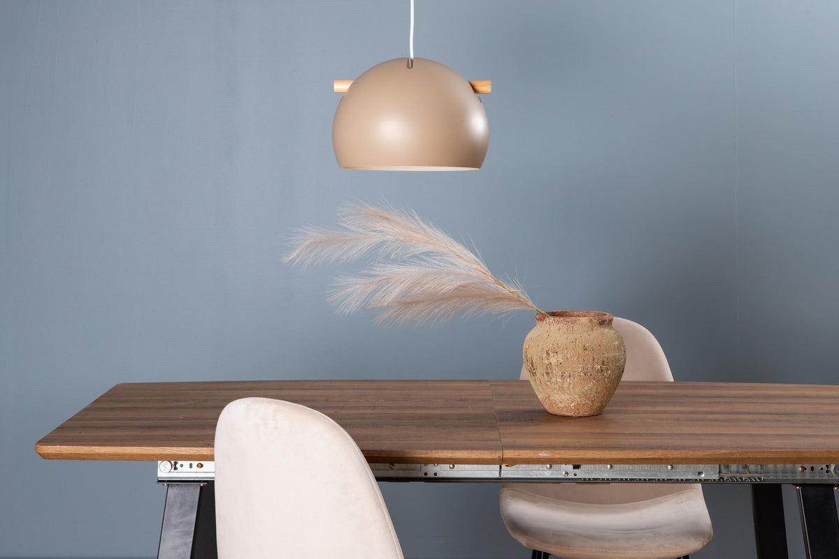 Tubbie Pendelleuchte in Beige präsentiert im Onlineshop von KAQTU Design AG. Pendelleuchte ist von Venture Home