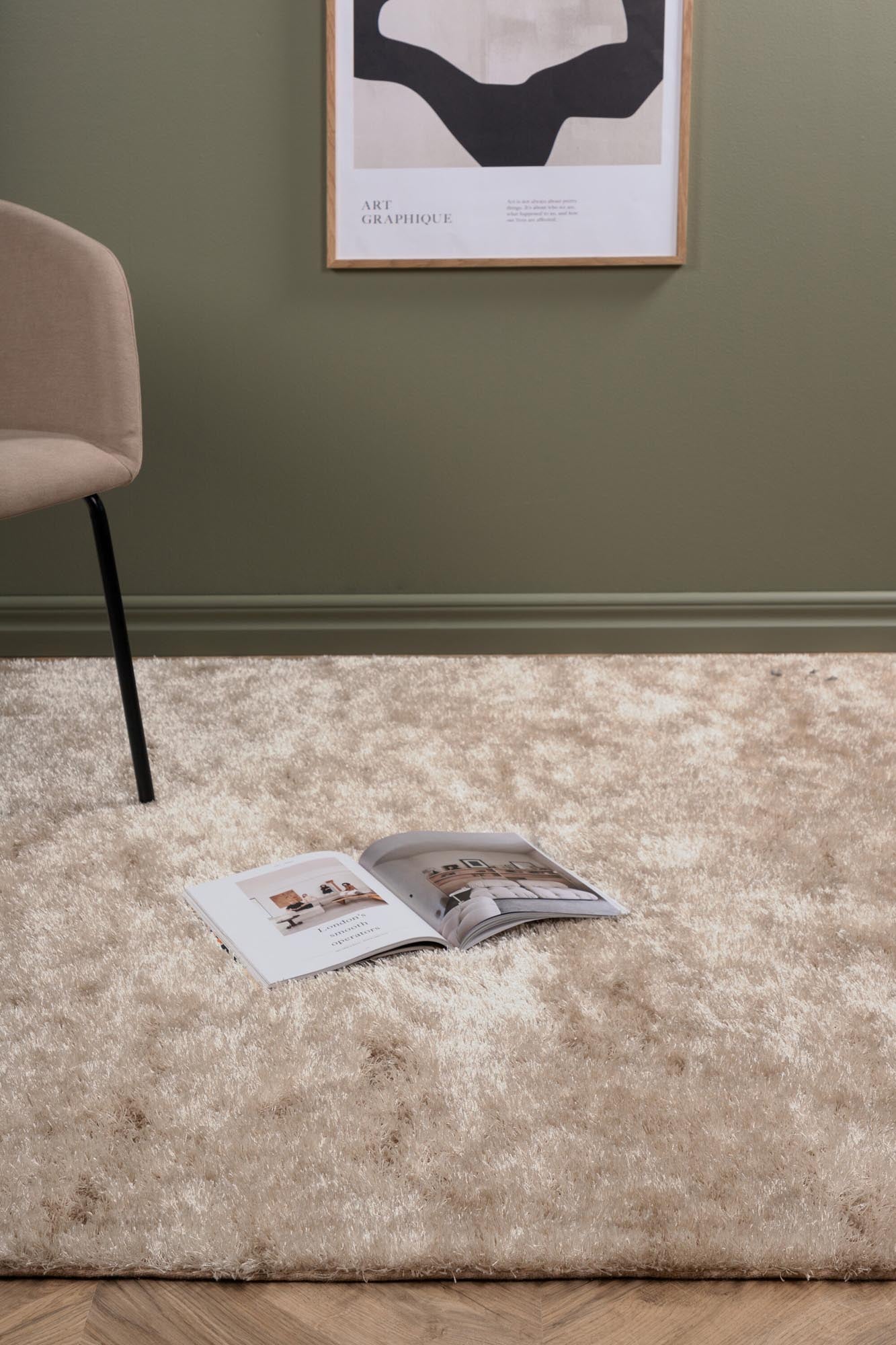 Mattis Teppich in Beige präsentiert im Onlineshop von KAQTU Design AG. Teppich ist von Venture Home