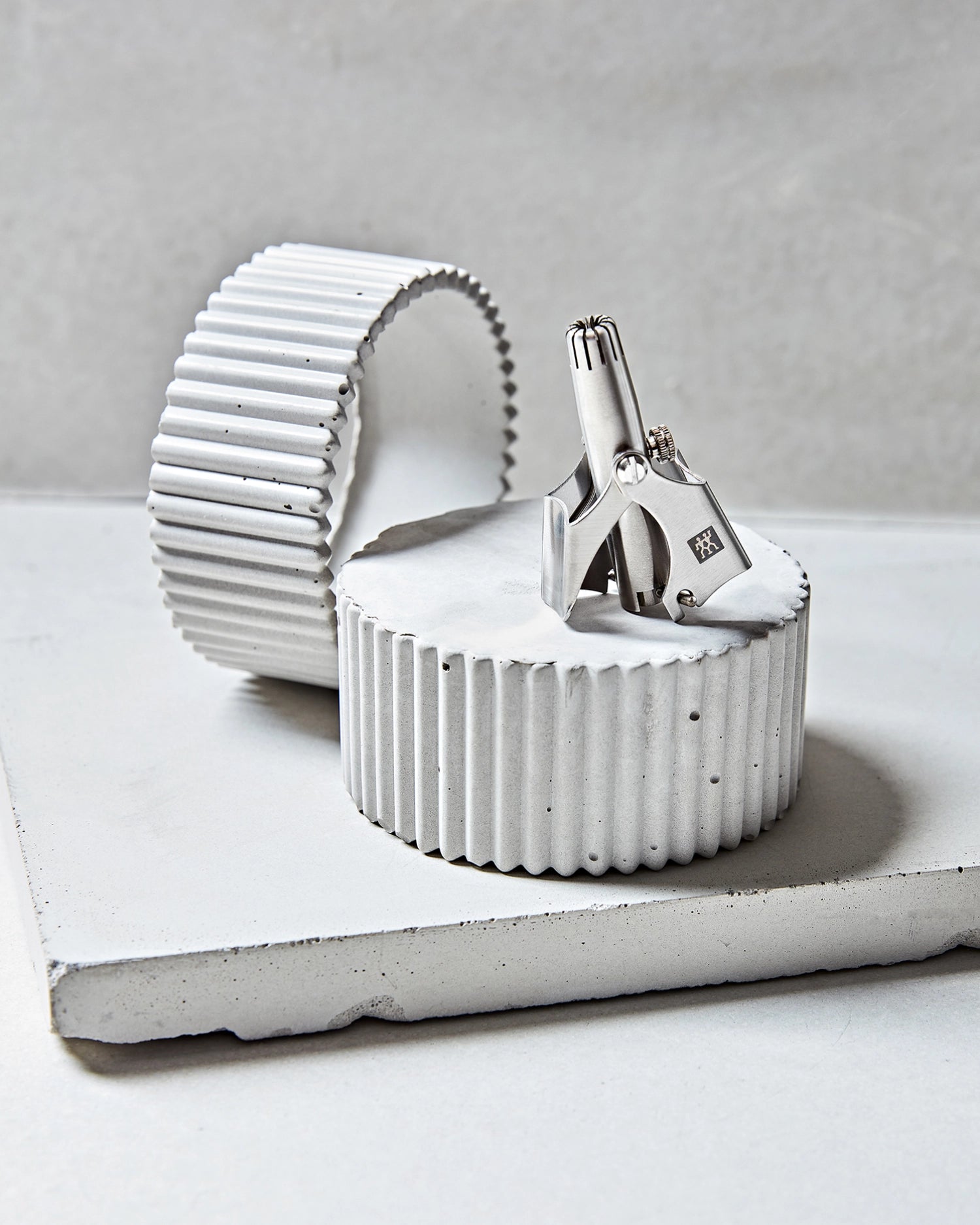 Nose and ear hair trimmer, matt