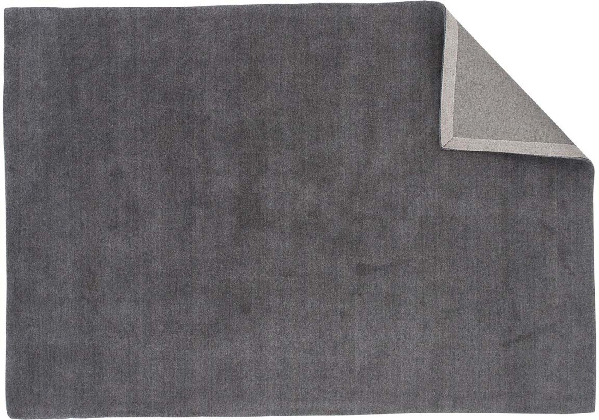 Ulla Teppich von Venture Home: Hochwertige Wolle für einladende Eleganz und Komfort in jedem Raum. Ideal für modernes Wohnen.