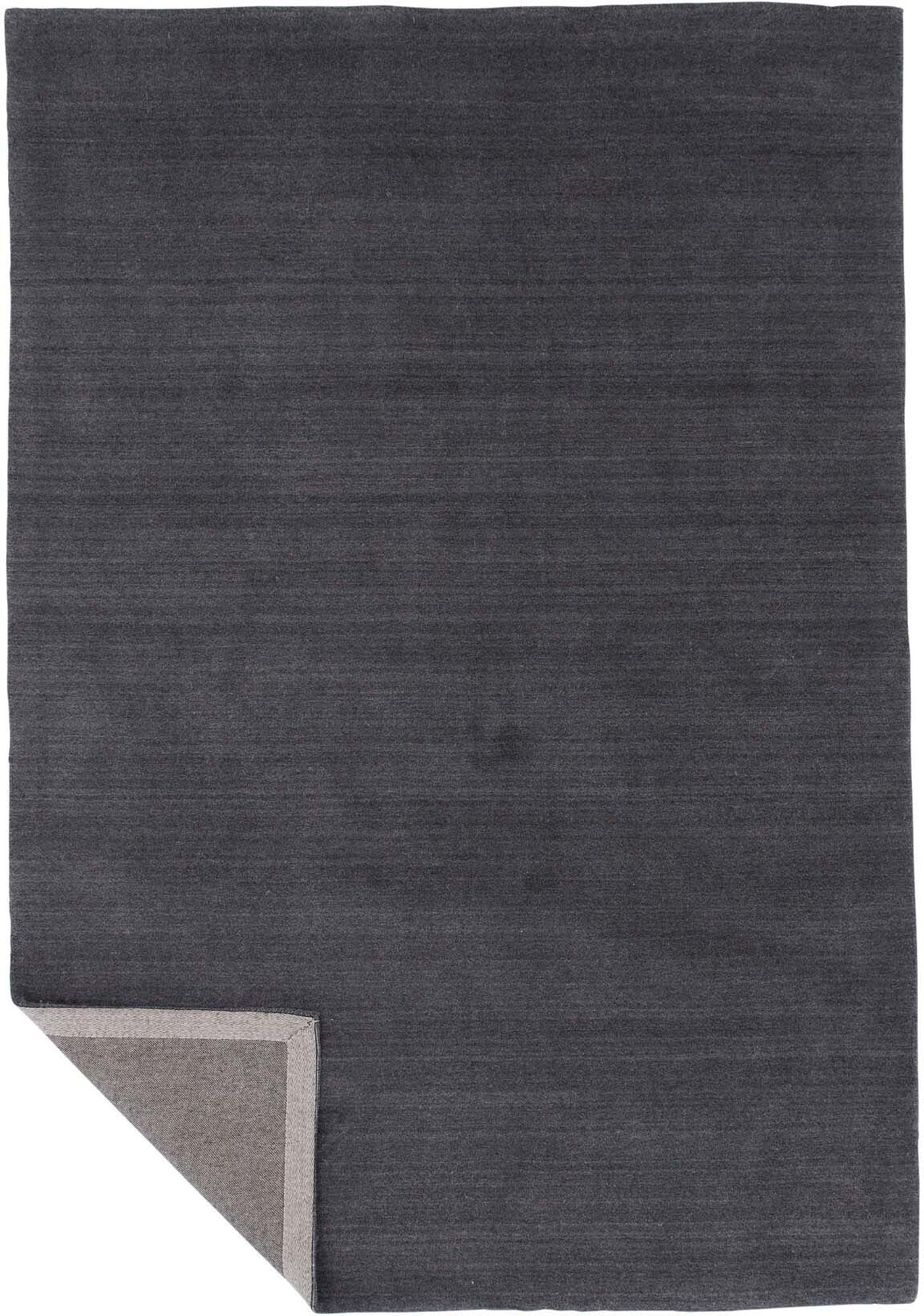 Ulla Teppich von Venture Home: Hochwertige Wolle, elegante Farbgebung und vielseitige Einsatzmöglichkeiten für ein gemütliches Zuhause.