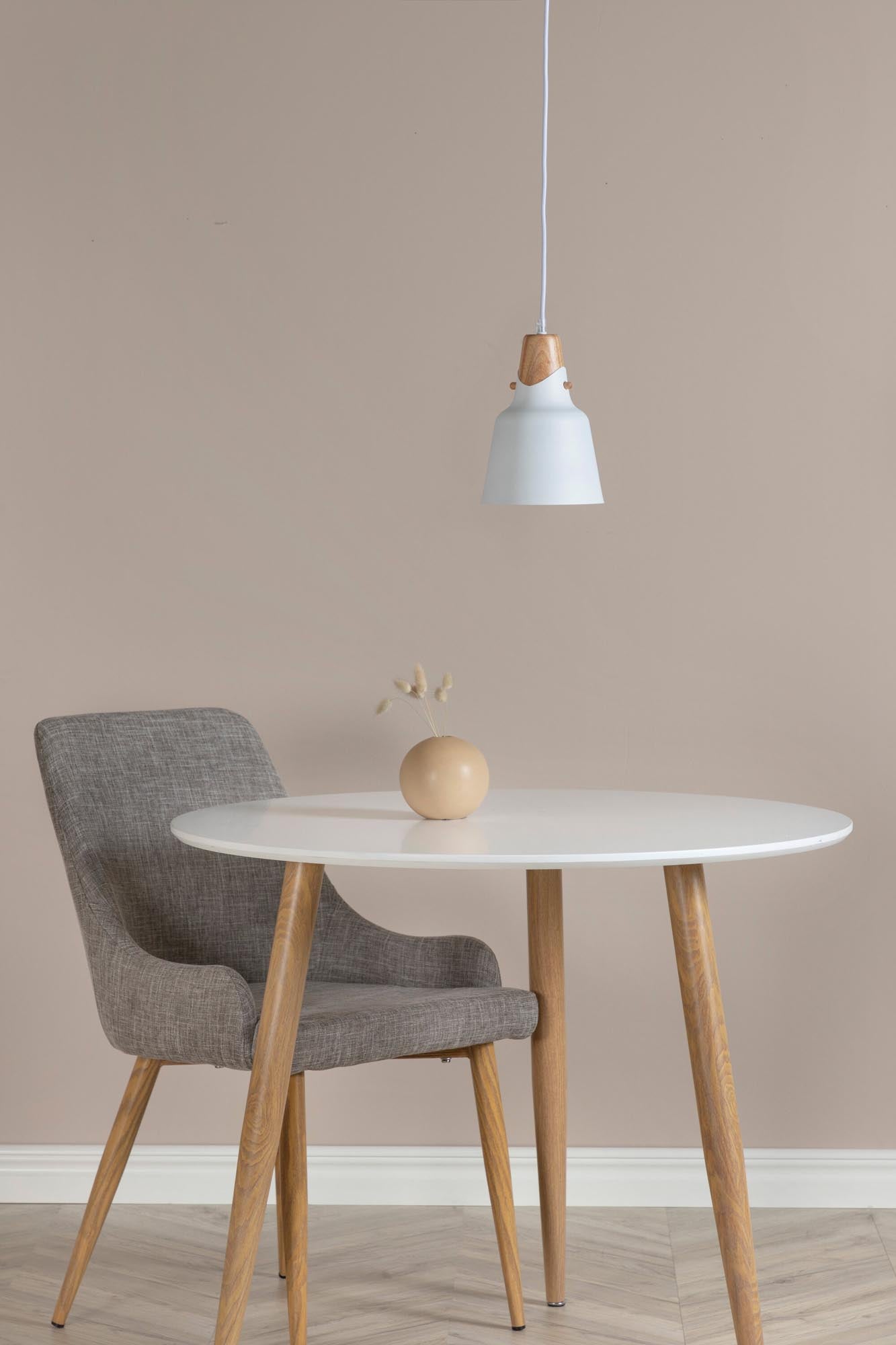 Rigel Pendelleuchte in Weiss präsentiert im Onlineshop von KAQTU Design AG. Pendelleuchte ist von Venture Home