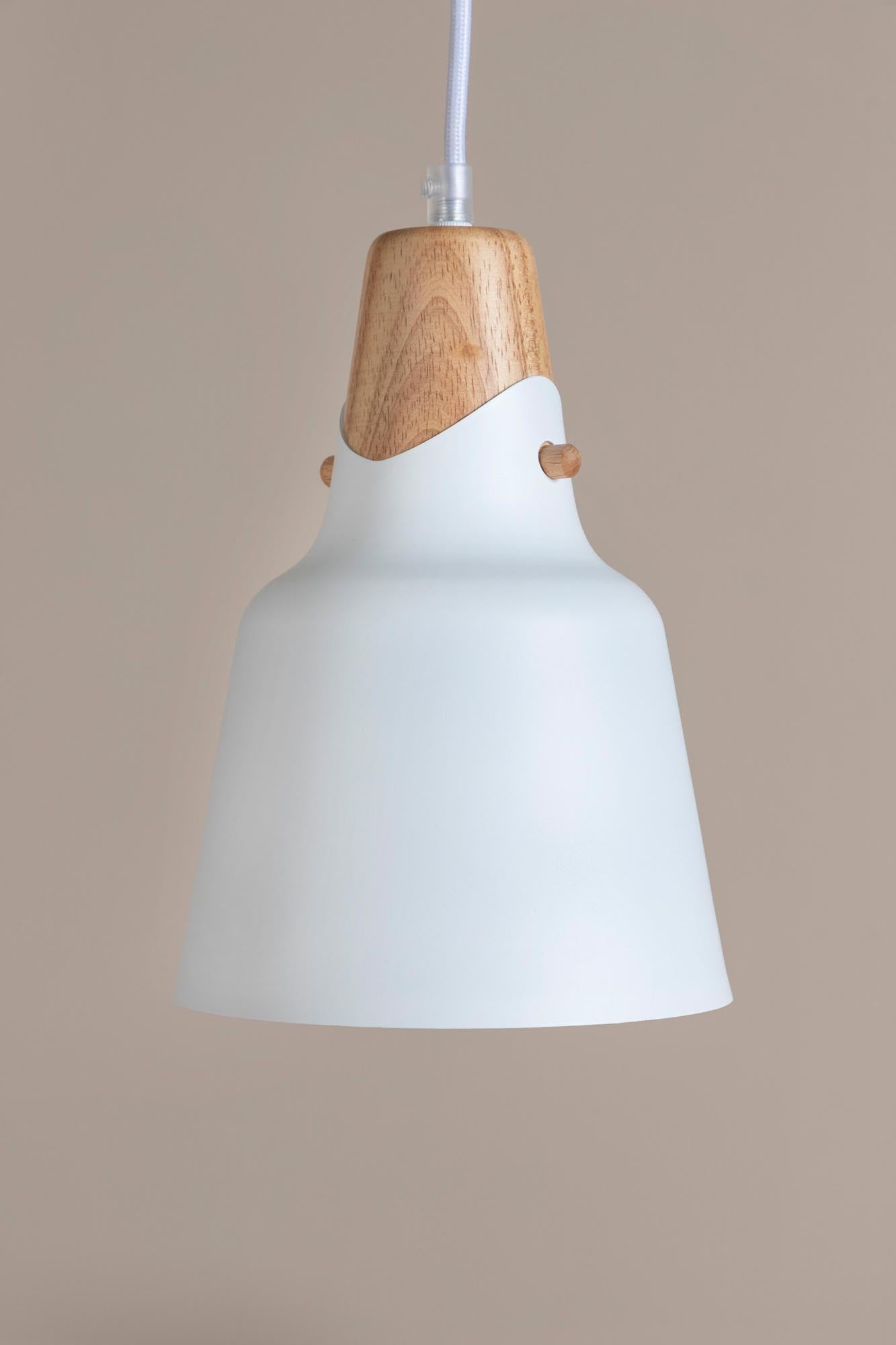 Rigel Pendelleuchte in Weiss präsentiert im Onlineshop von KAQTU Design AG. Pendelleuchte ist von Venture Home