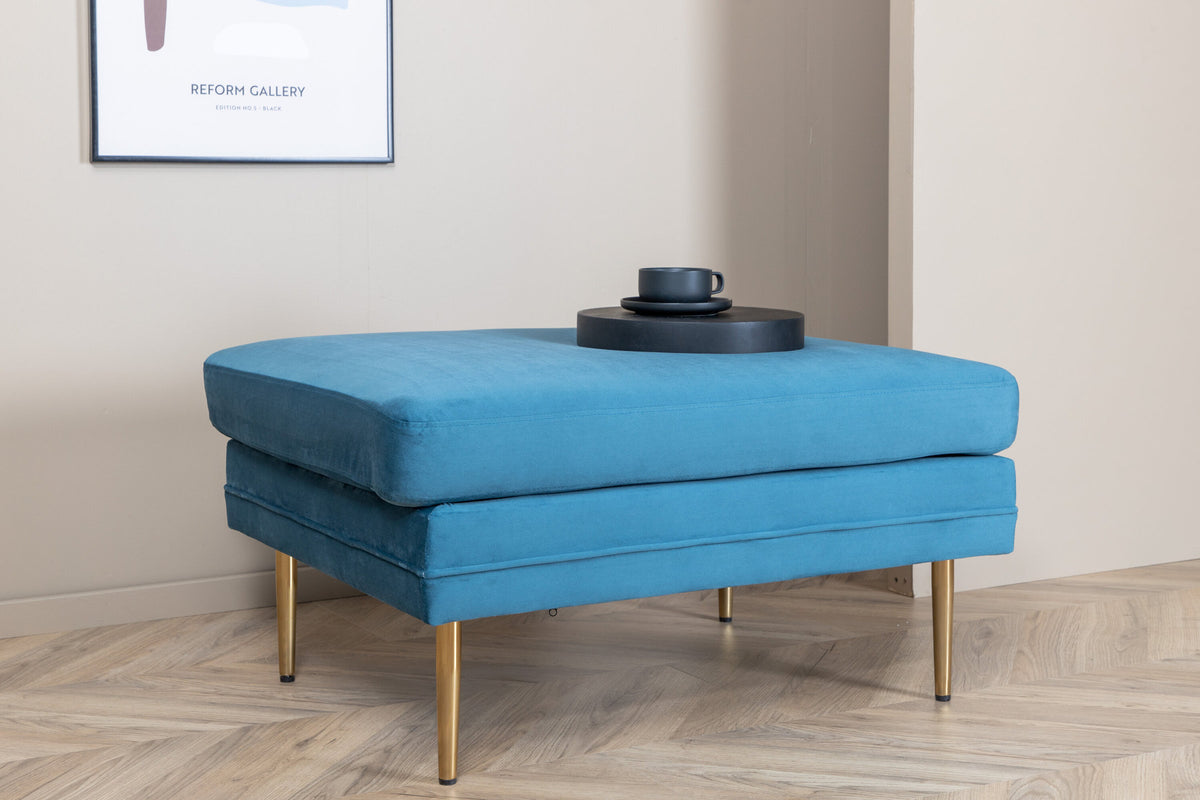 Boom Ottoman / Pouf in Blau präsentiert im Onlineshop von KAQTU Design AG. Ottoman ist von Venture Home