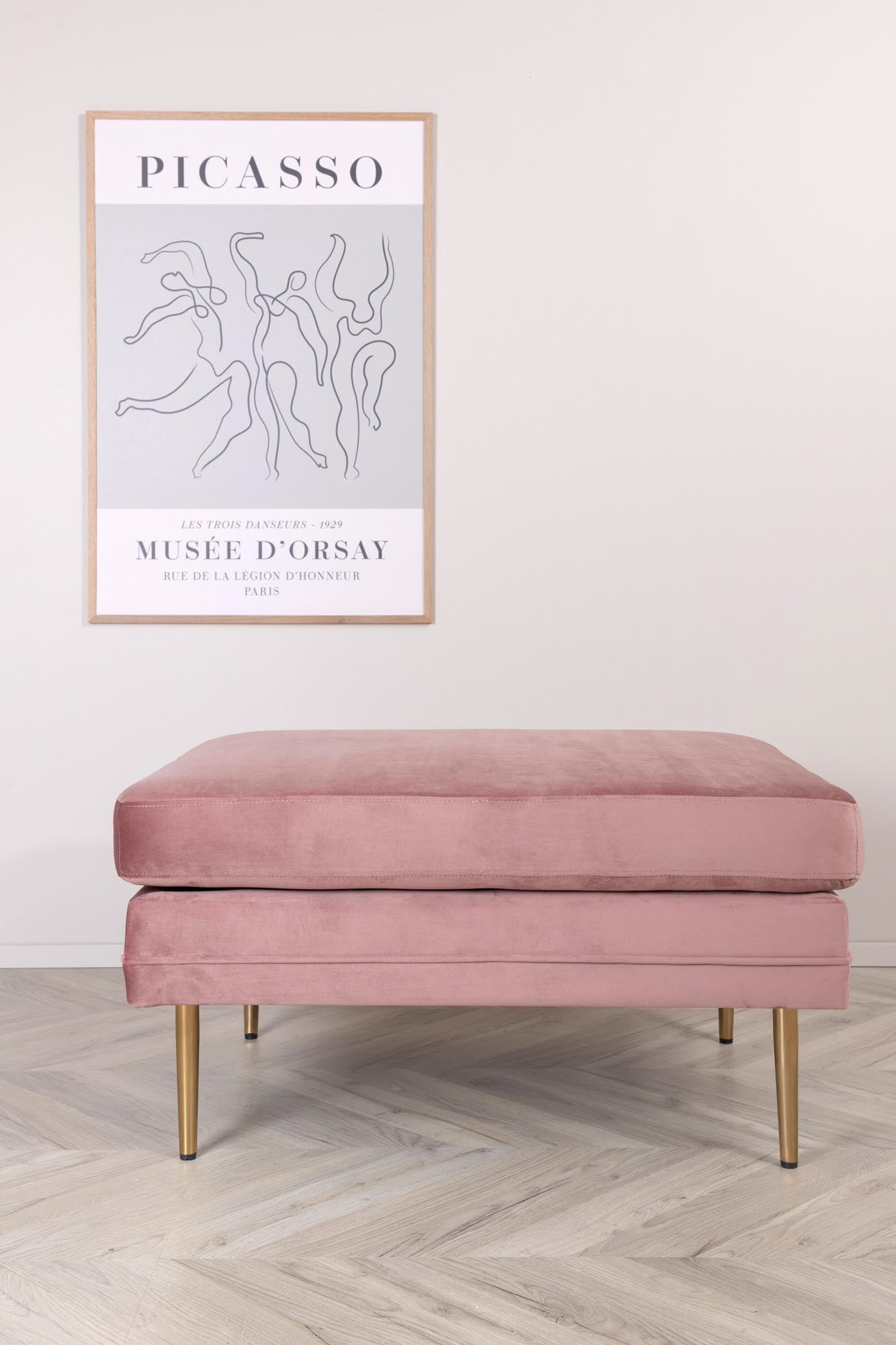 Boom Ottoman / Pouf in Rosa präsentiert im Onlineshop von KAQTU Design AG. Ottoman ist von Venture Home