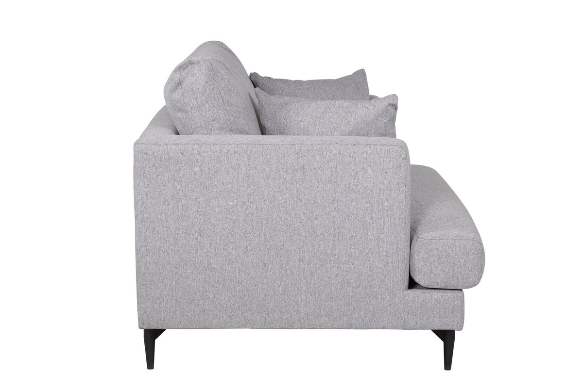 Sofia Sessel in Grau präsentiert im Onlineshop von KAQTU Design AG. Sessel mit Armlehnen ist von Venture Home