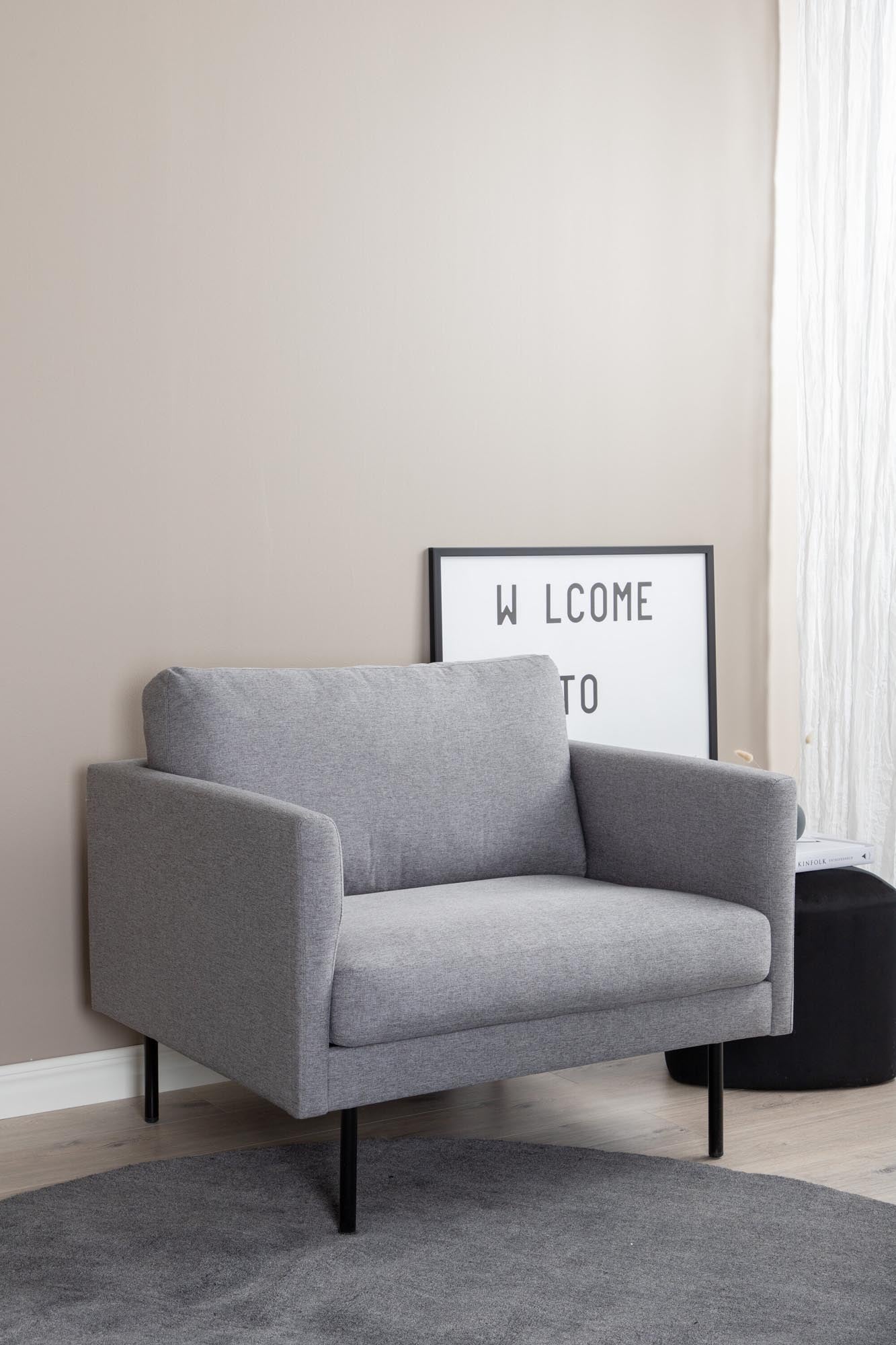 Zoom Sessel von Venture Home: Modernes Design trifft auf Gemütlichkeit.